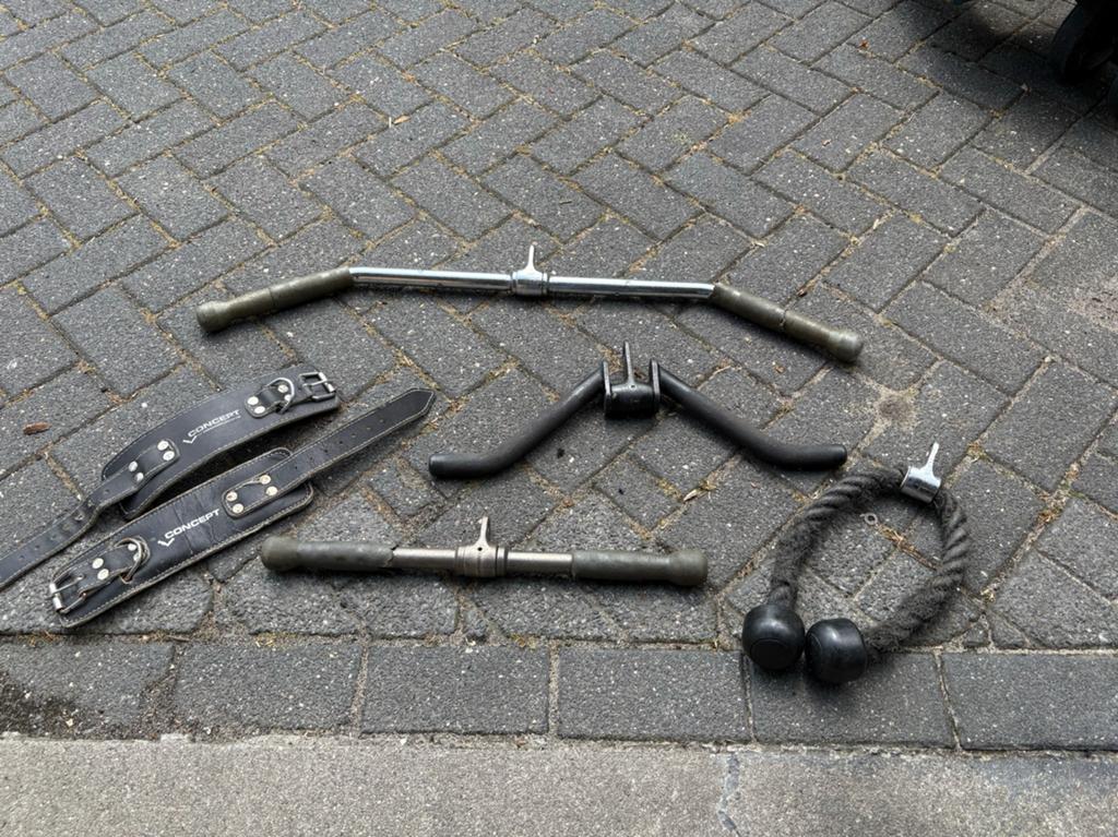 Lat pull pully accessoires ( set nr 3 ), Sport en Fitness, Fitnessmaterialen, Gebruikt, Set nr 3, Accessoires, Overige typen