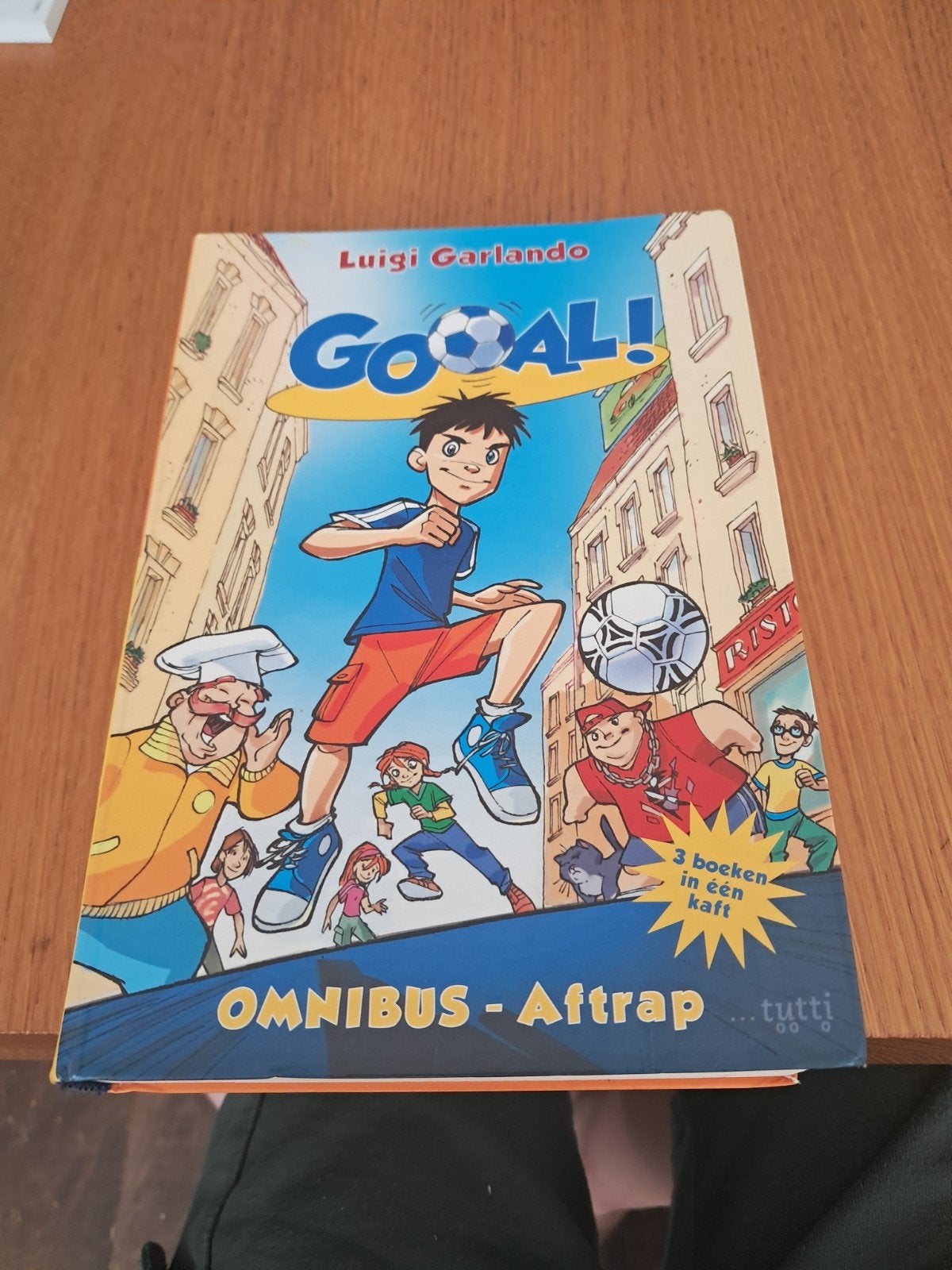 Aftrap En nu..., naar Brazilie! De competitie start, Ophalen of Verzenden, Zo goed als nieuw, Luigi Garlando
