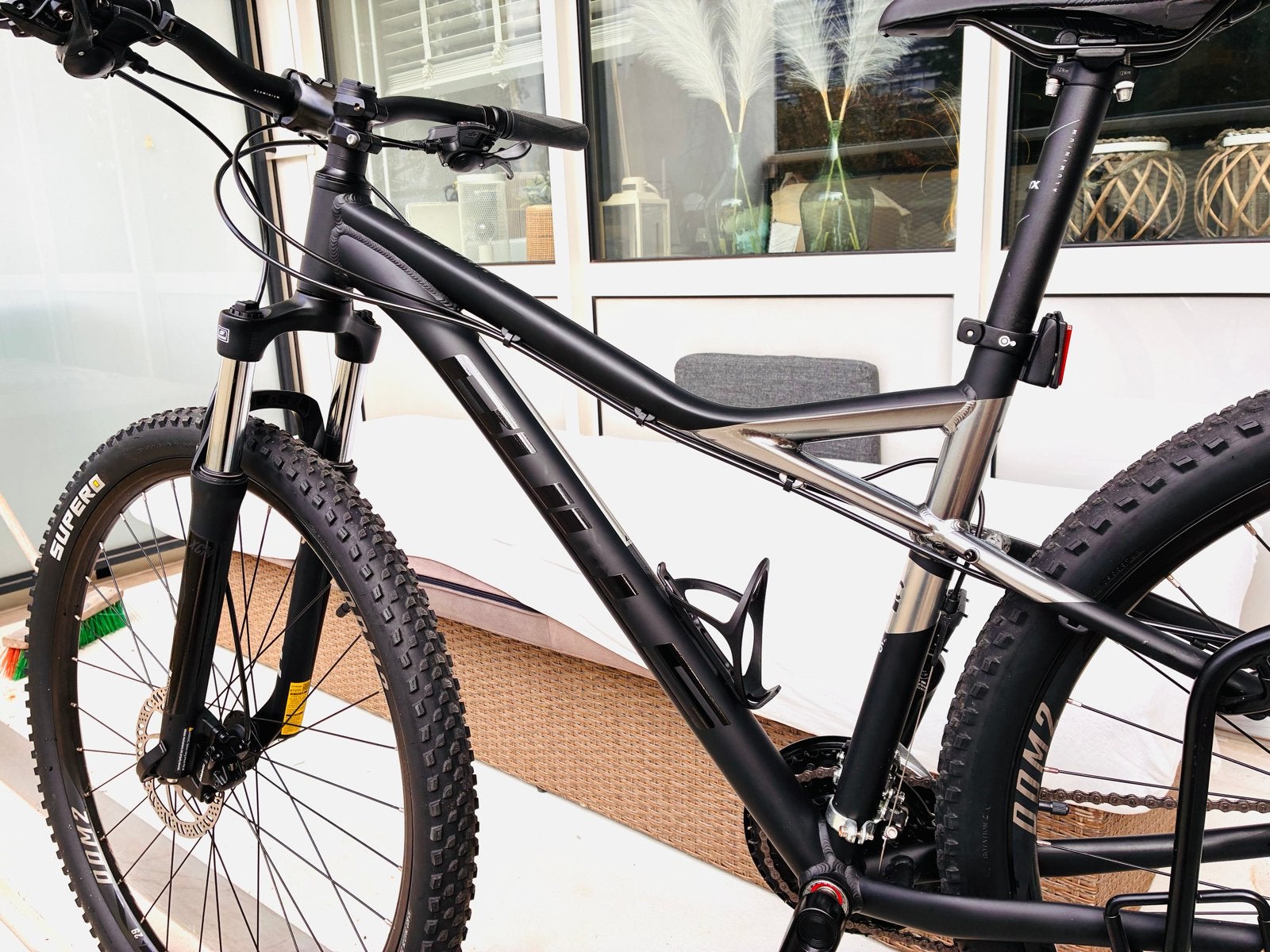 Foto 3 van Bulls Sharptail 2 Mountainbike - Zo goed als nieuw