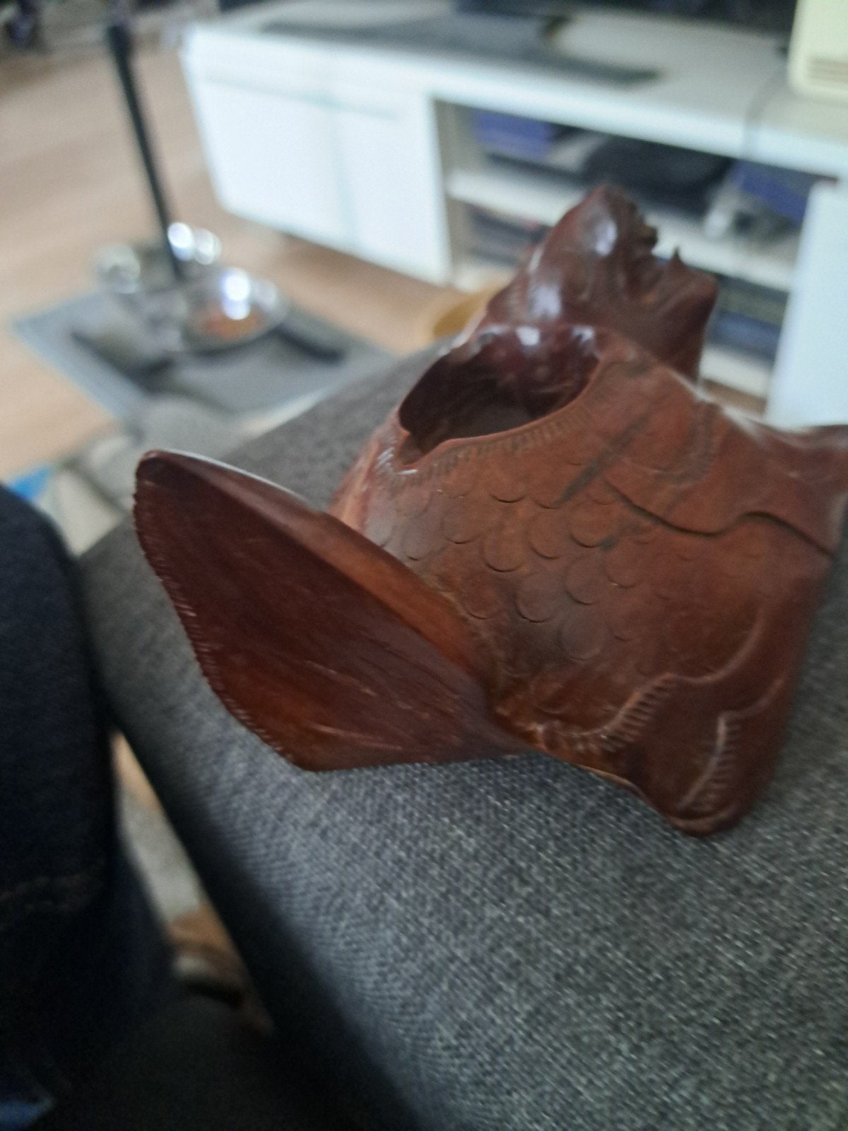 Unieke handgesneden houten marter asbak/decoratie, Ophalen of Verzenden
