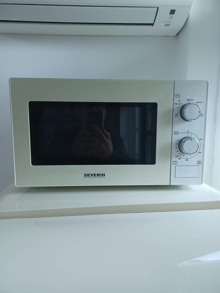 Magnetron, Witgoed en Apparatuur, Gebruikt, Ophalen of Verzenden, Magnetron, Draaiplateau