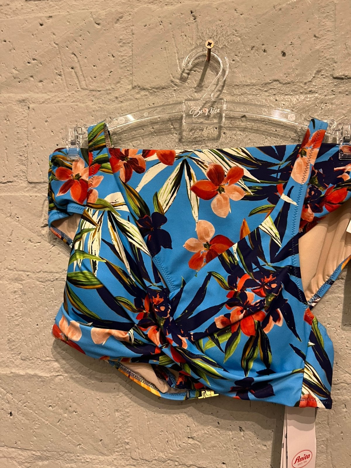 Anita Bikini maat slip 44 top 42C NIEUW!! Nu €35,-, Ophalen of Verzenden, Nieuw, Bikini