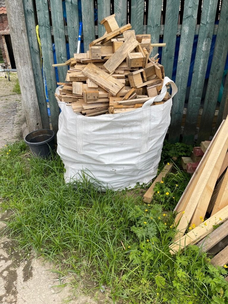Haardhout voor een kratje bier, Minder dan 3 m³, Ophalen