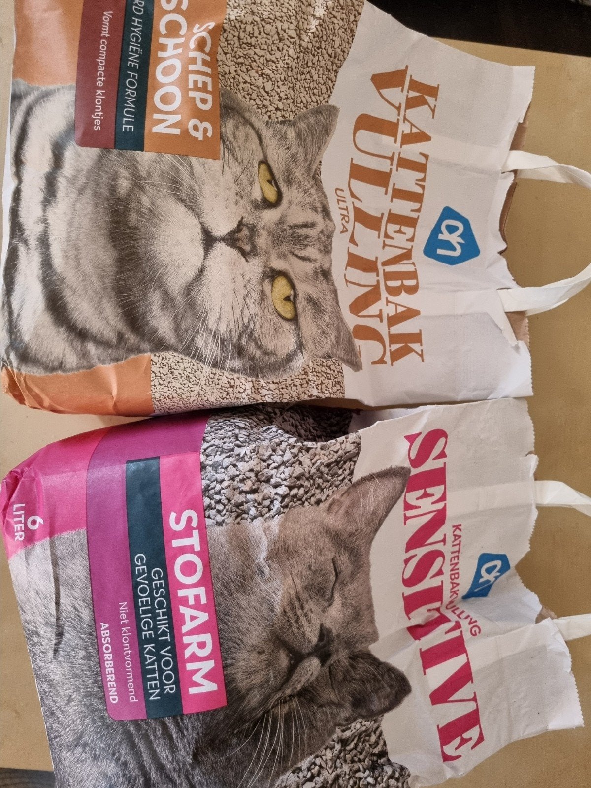2 x 6 liter kattenbak vulling nieuw 3 euro, Ophalen, Nieuw