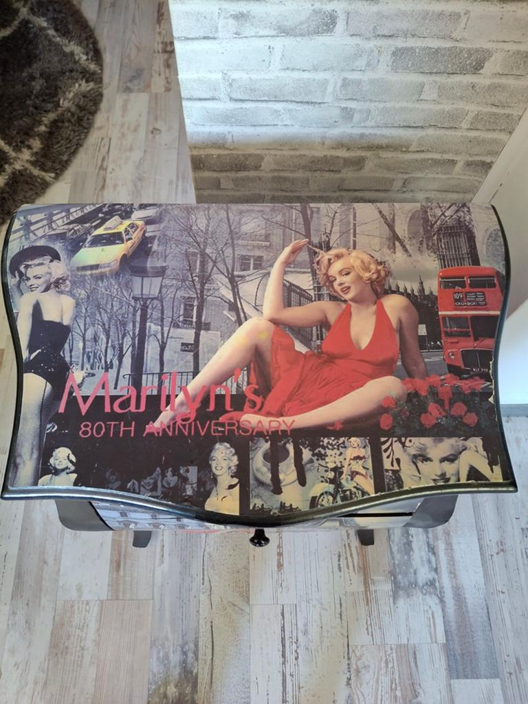 Marilyn Monroe Collector Item - Unieke kastje, Ophalen of Verzenden, Gebruikt