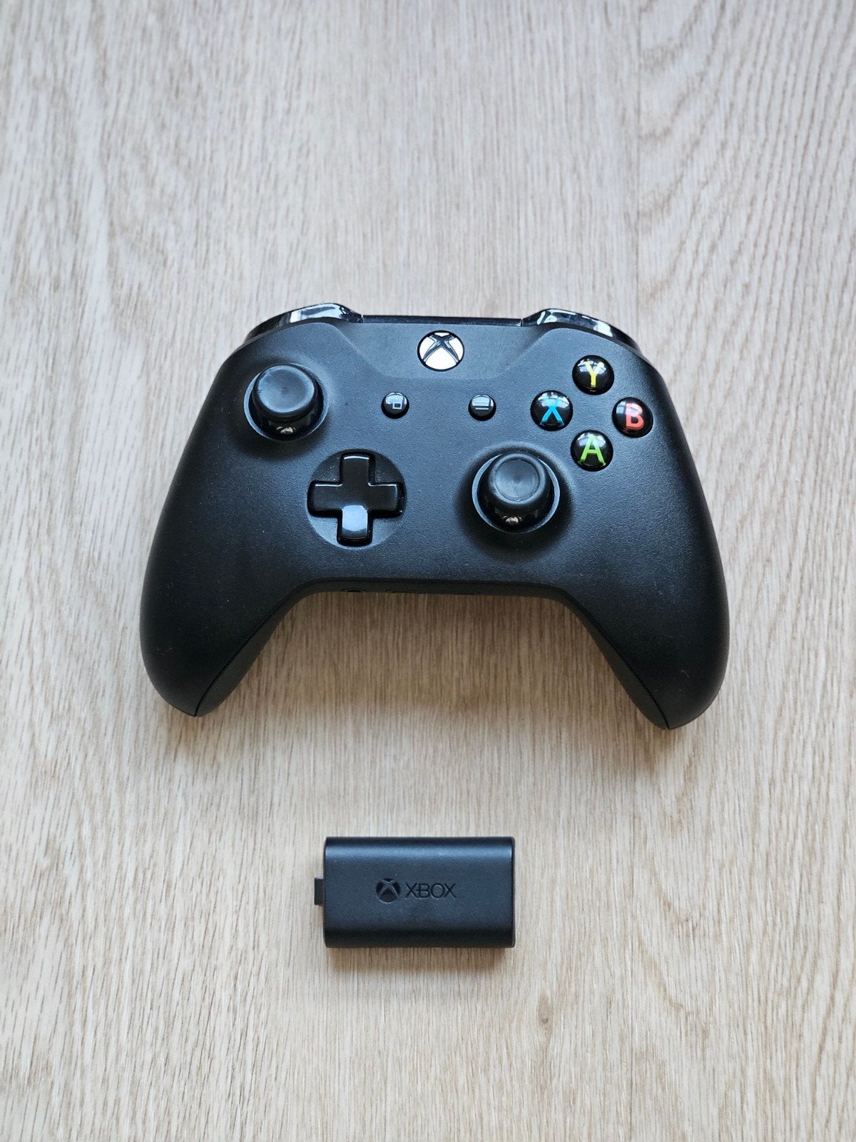 Xbox One Controller | incl. Accu, Gebruikt, Ophalen of Verzenden, Controller, Xbox Original