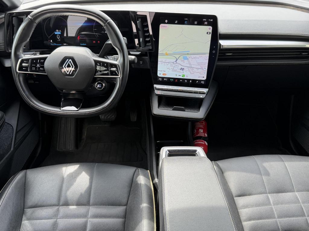 Renault Megane E-Tech EV60 Optimum Charge 220 Iconic Leder /, Blauw, Automatische klimaatregeling, 900 kg, Hatchback