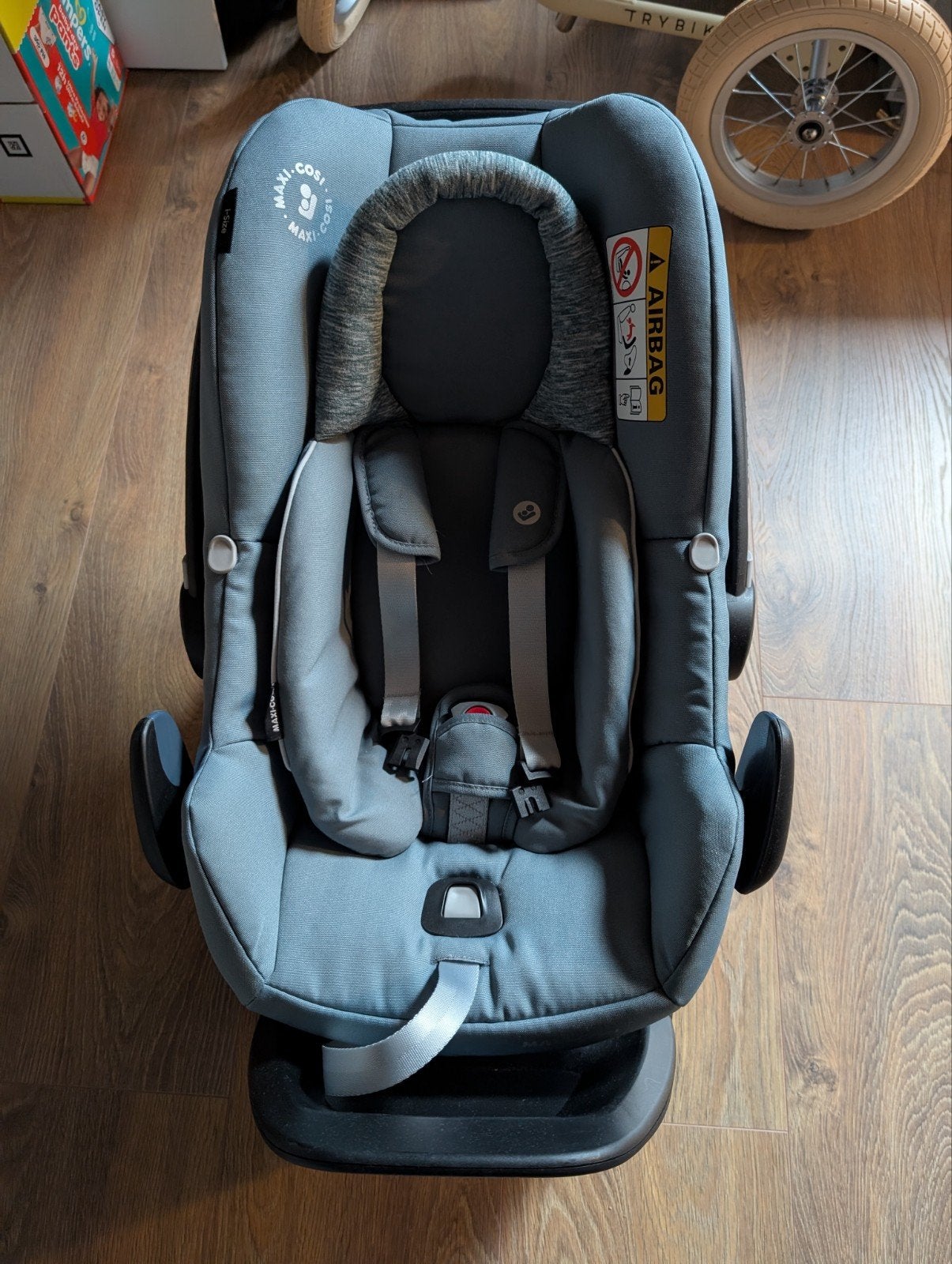 Maxi Cosi i-Size autostoel met Isofix base en newborn inleg, Ophalen, Zo goed als nieuw, Isofix, 0 t/m 13 kg