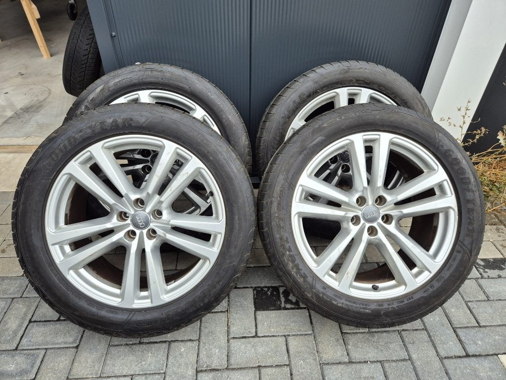 Audi Q7 velgen met zomerbanden, Ophalen, Gebruikt, 285 mm, Banden en Velgen