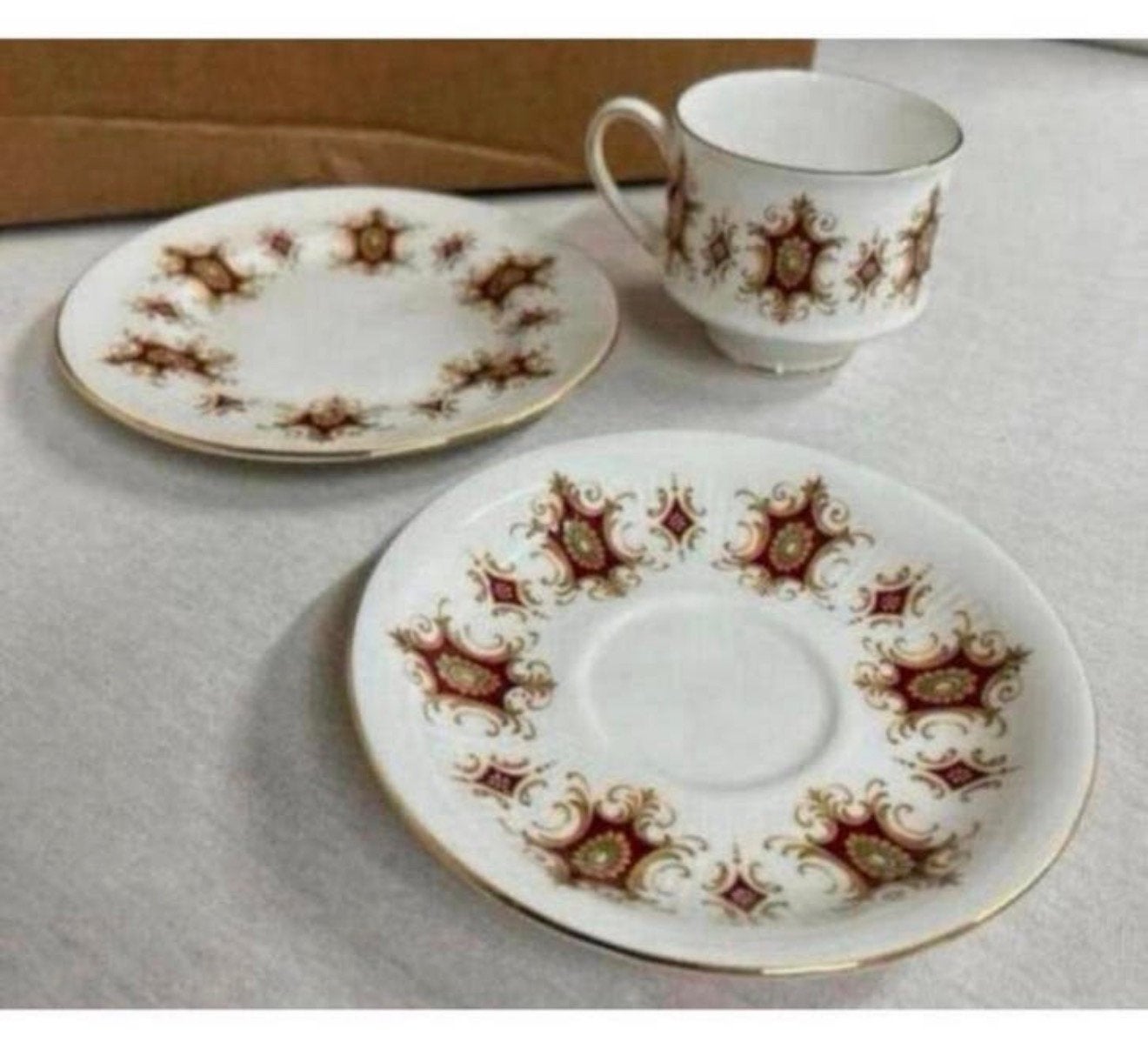 Paragon Bone China "Flamenco" Thee Kop, Schotel & Bord setje, Ophalen of Verzenden