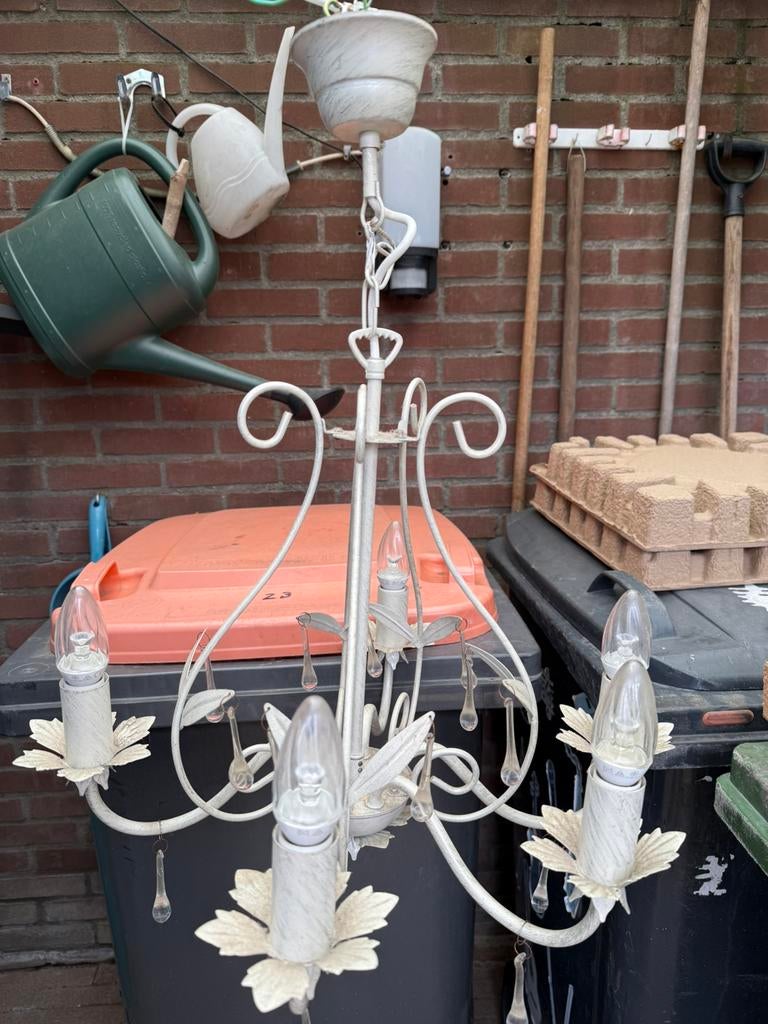 Kroonluchter, Ophalen, Zo goed als nieuw