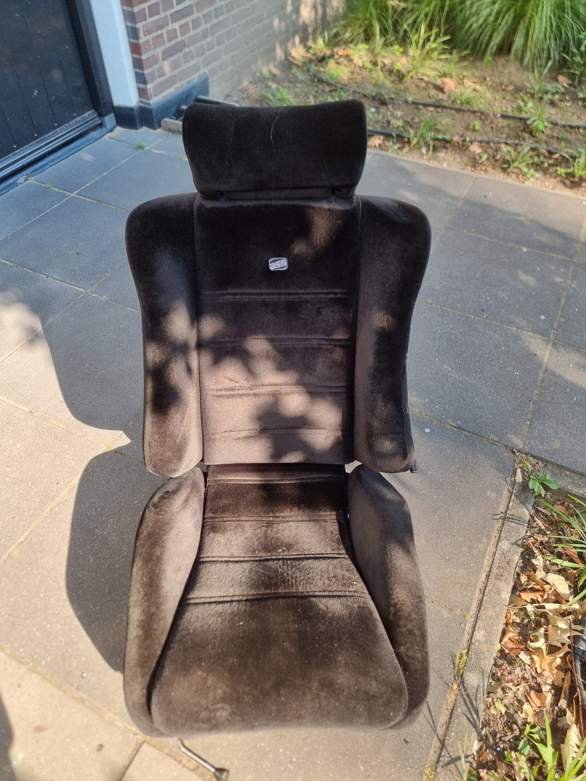 Ergonomische auto stoel ass, Ophalen