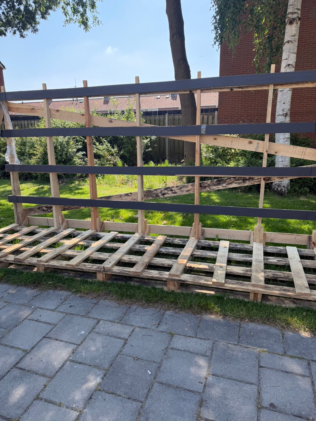 Gratis af te halen: onbehandelde houten pallets in Ens, Minder dan 3 m³, Ophalen