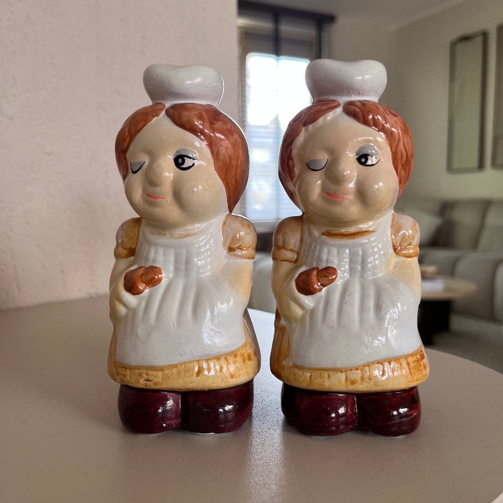 Vintage bakkers vrouwtjes peper- en zoutstel, Ophalen of Verzenden