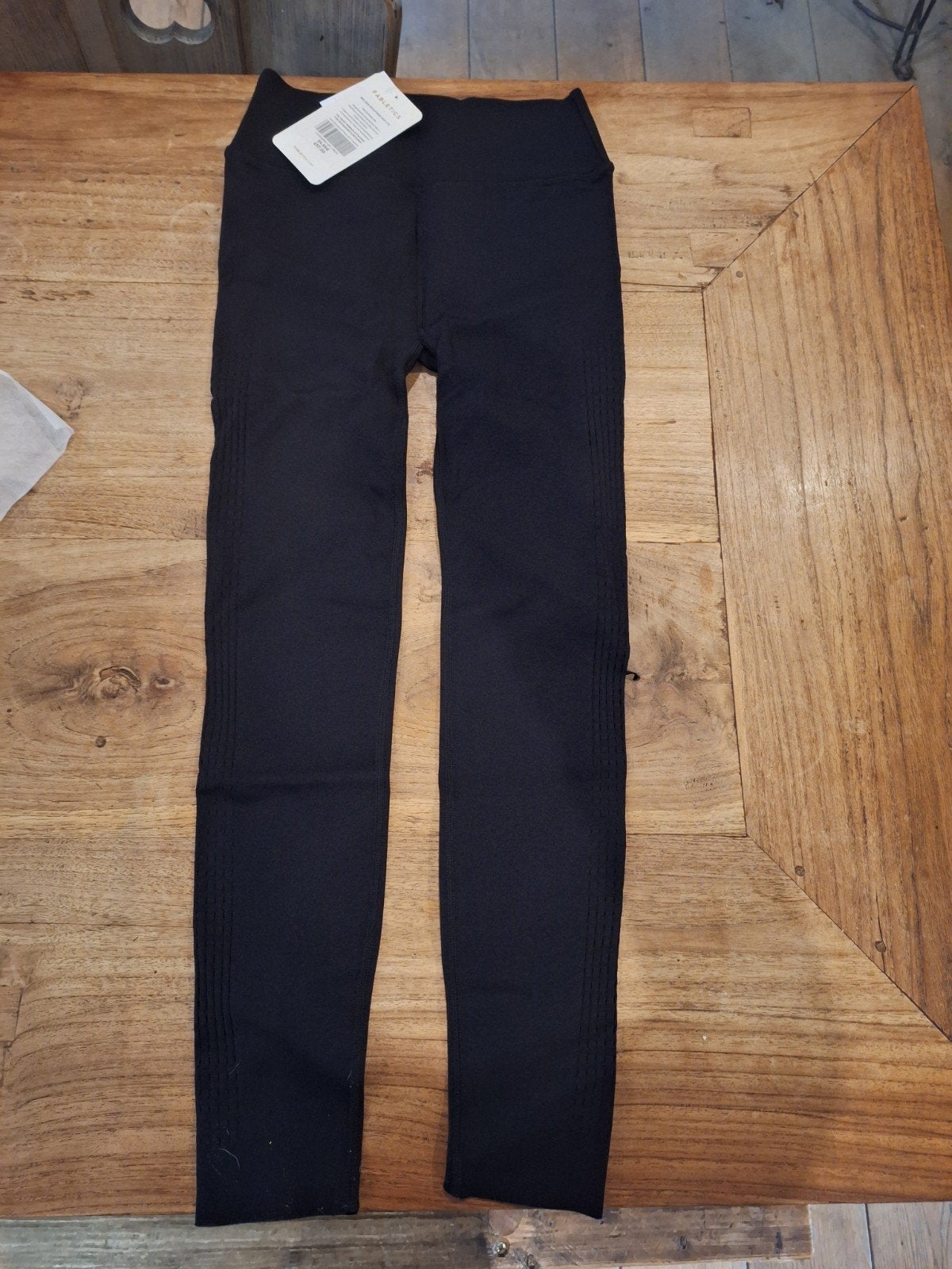 Nieuwe Fabletics Mid-Rise Sculptknit Dot Legging Zwart Ma, Legging, Zwart, Nieuw, Maat 40/42 (M)