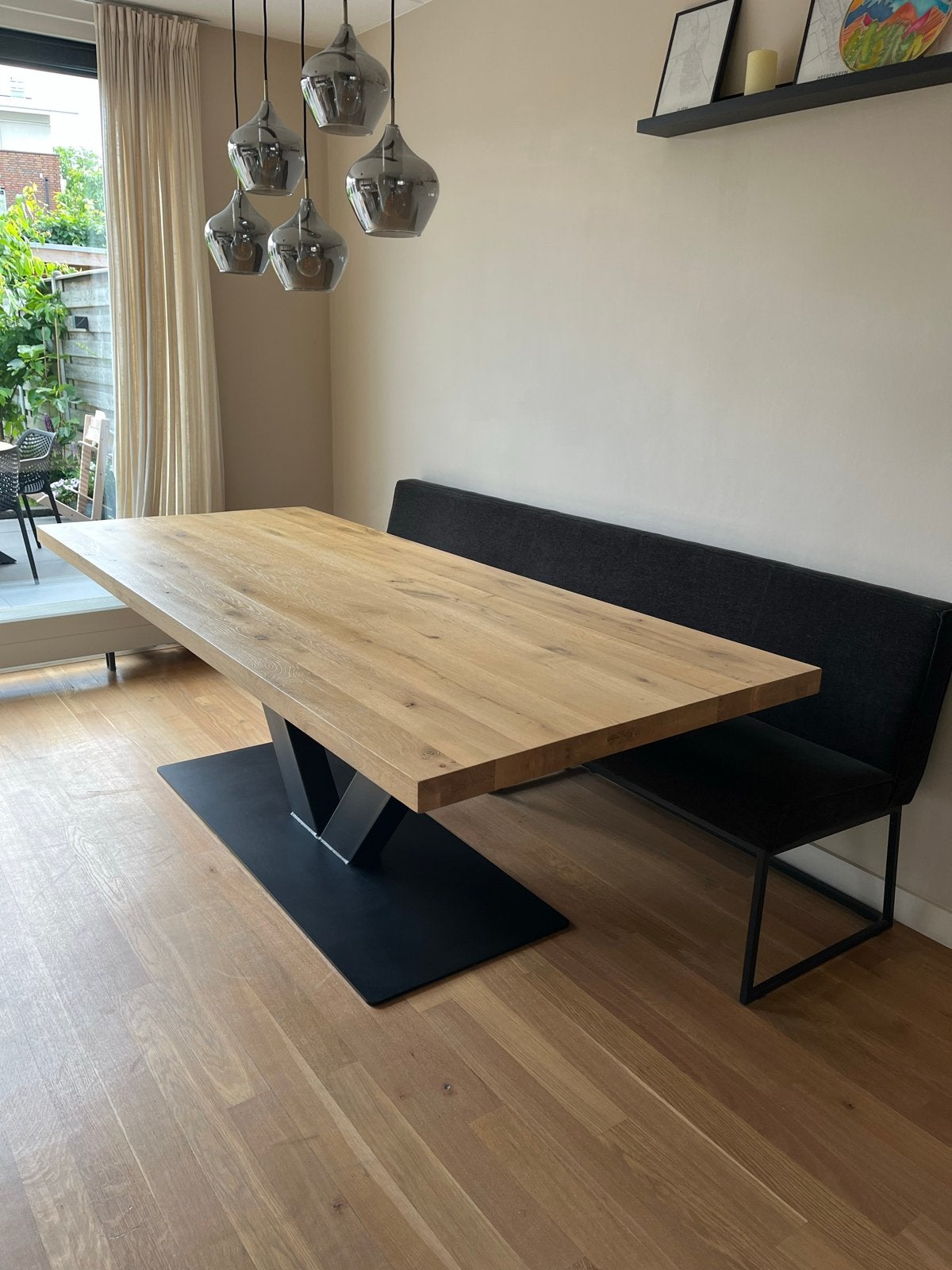 Massief Eiken Eettafel (240 cm) en bijpassende bank, Ophalen, Gebruikt, 100 tot 150 cm, Eikenhout