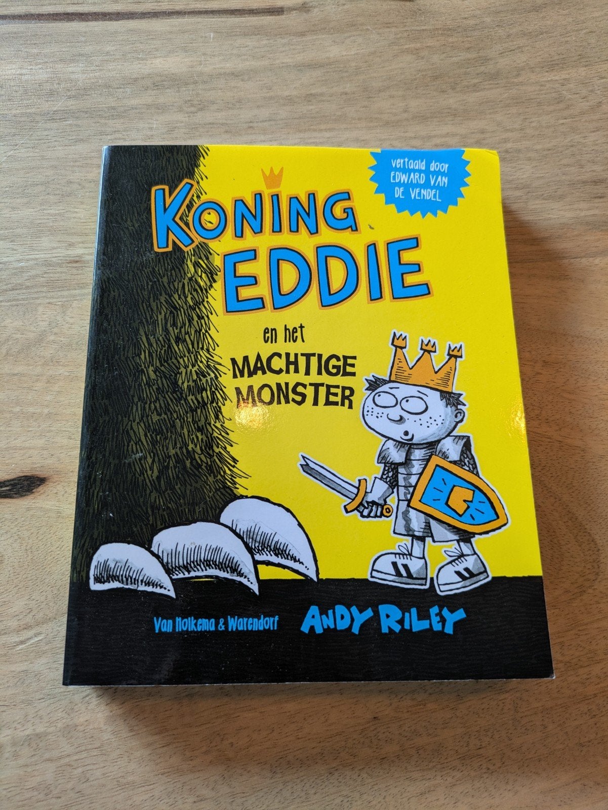 Koning Eddie en het Machtige Monster - Deel 2, Boeken, Ophalen of Verzenden, Zo goed als nieuw, Andy Riley, Fictie