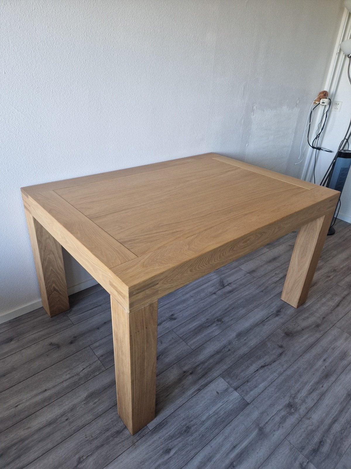 Massief eikenhouten tafel, Ophalen of Verzenden, Vier personen