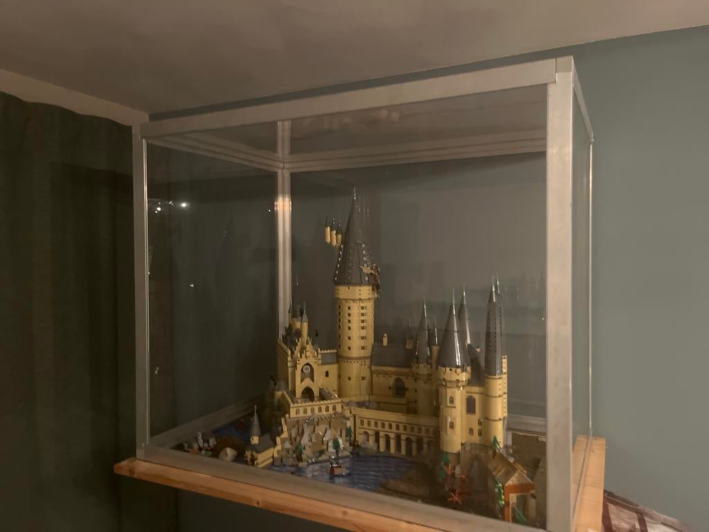 Lego Harry Potter Kasteel Zweinstein 71043 inclusief vitrine, Ophalen, Zo goed als nieuw, Complete set, Lego