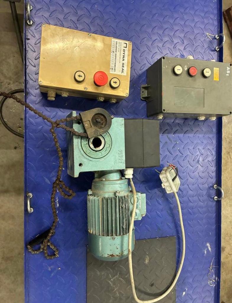 Gagage deur opener, Doe-het-zelf en Verbouw, Motoren, Ophalen of Verzenden, Gebruikt, Elektromotor