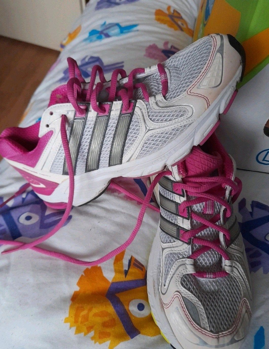 Adidas maat 39 1/3, Adidas, Wit, Ophalen of Verzenden, Sneakers of Gympen