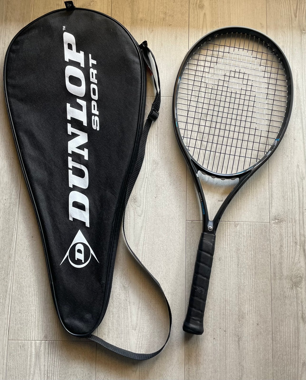 HEAD Graphene Radical Team L2 tennisracket + hoes, Sport en Fitness, Ophalen of Verzenden, Zo goed als nieuw, Racket, Head