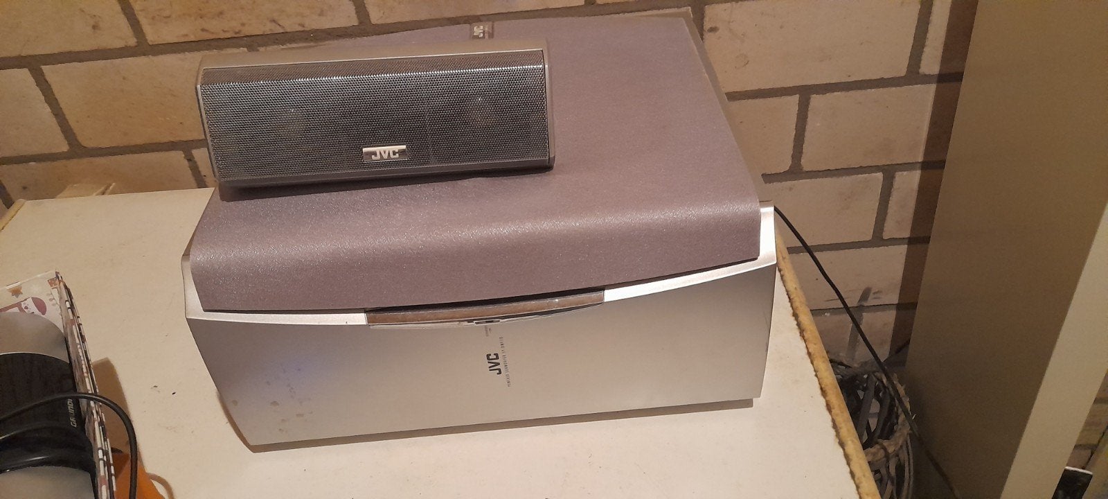 JVC Surroundset met 3 zuilspeakers en subwoofer, Audio, Tv en Foto, Luidsprekers, Ophalen of Verzenden, Gebruikt, Complete surroundset