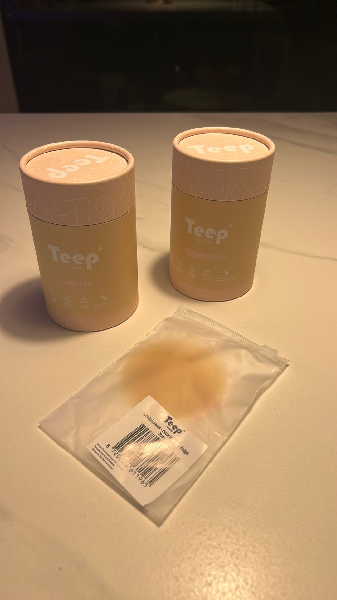 Boobtape Boobytape bh vervanger merk Teep incl tepelplakkers, Ophalen of Verzenden, Beige, Overige typen