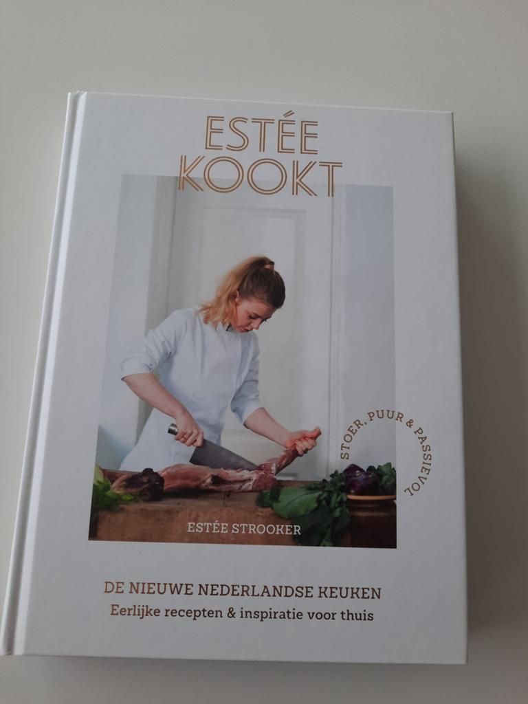 Boek 'Estee kookt' (Estee Strooker), Boeken, Kookboeken, Ophalen of Verzenden, Zo goed als nieuw, Nederland en België