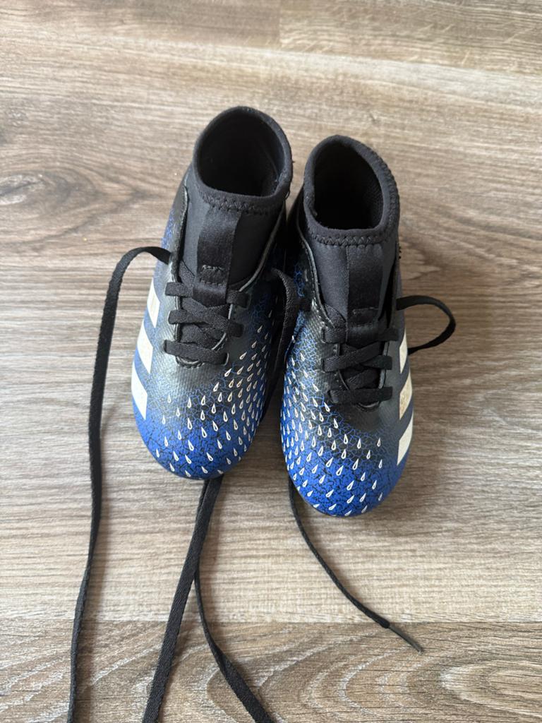 Adidas Predator Freak Voetbalschoenen - Maat 28, Ophalen, Zo goed als nieuw, Schoenen