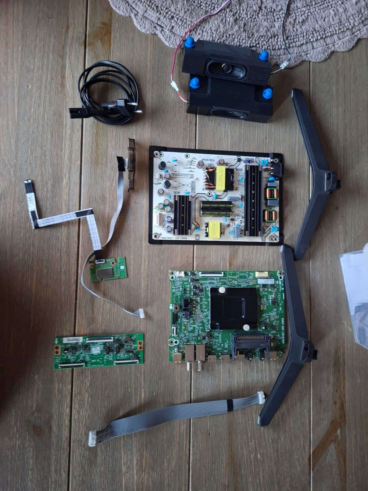 Hisense tv onderdelen, Ophalen of Verzenden, 100 cm of meer, 50 Hz, Overige merken