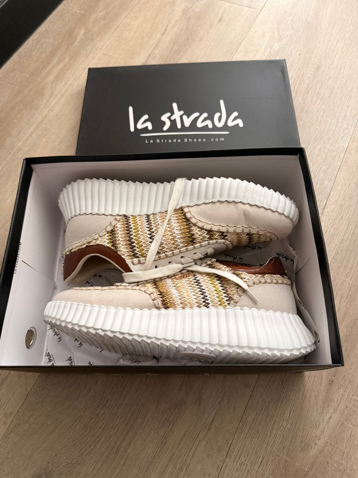 La Strada maat 40 sneakers, Beige, Ophalen of Verzenden, Sneakers of Gympen, Zo goed als nieuw