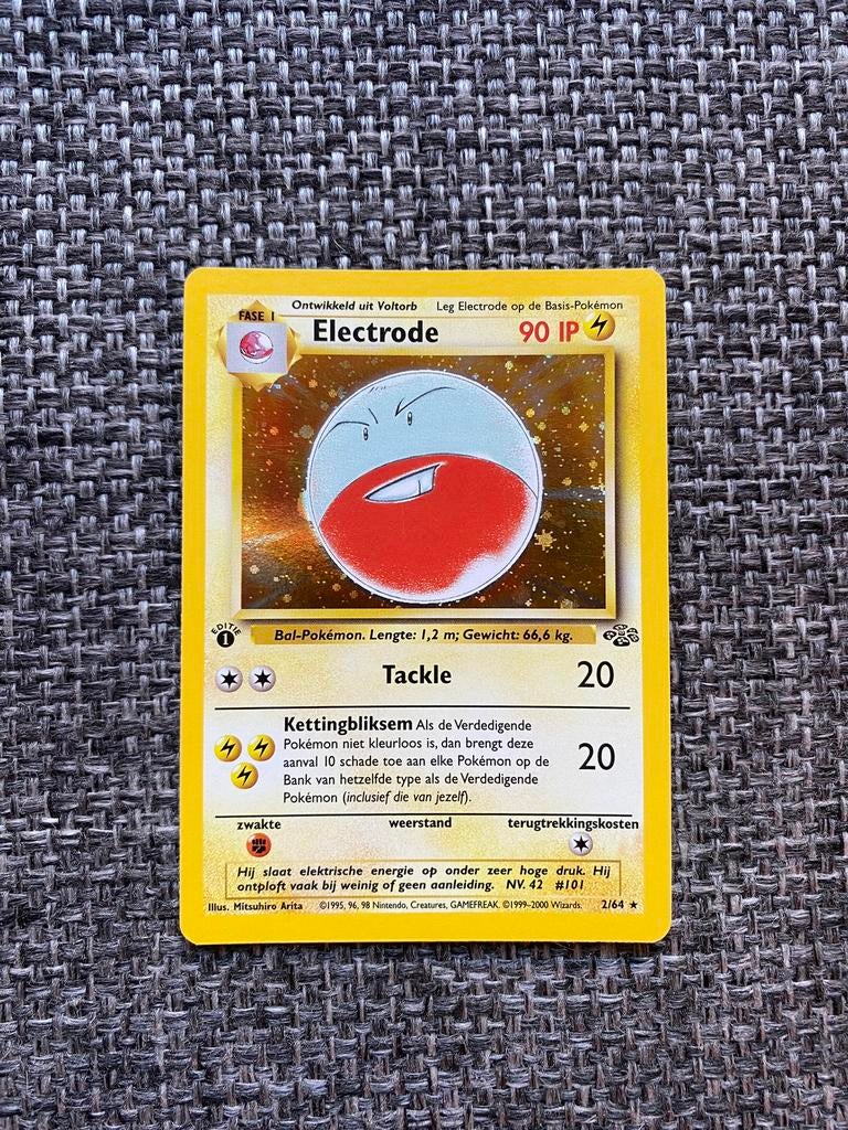 Pokemon Jungle Electrode NL 1st Edition 2/64, Verzenden, Zo goed als nieuw, Losse kaart, Foil