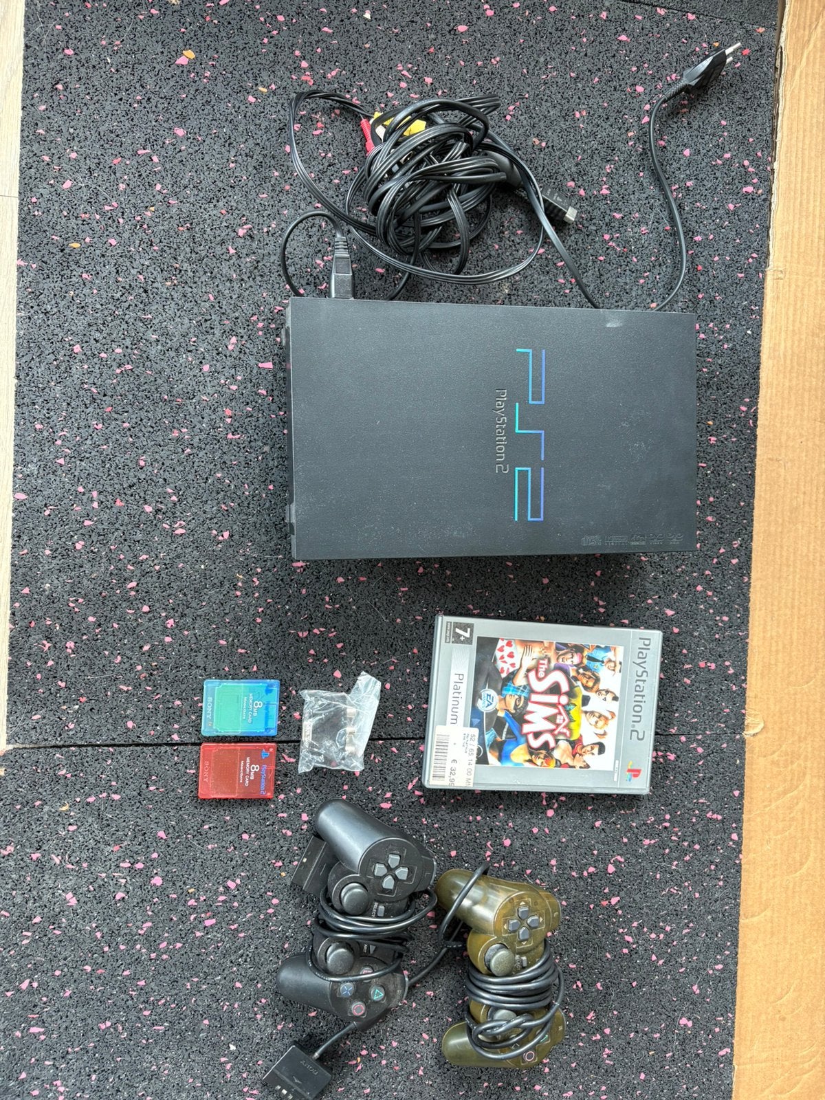 Sony PlayStation 2 PS2 Fat Compleet 2 Controllers Origineel, Verzenden, Zo goed als nieuw, Met 2 controllers
