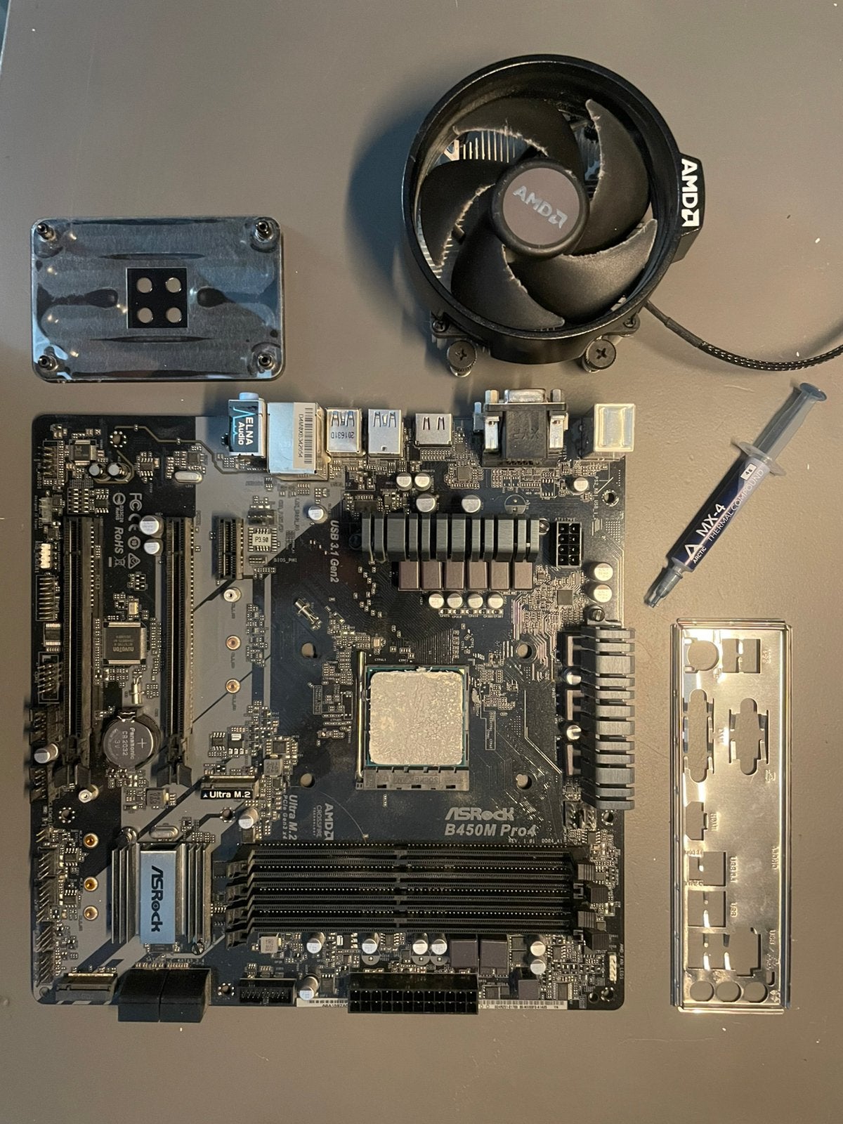 AMD Ryzen 5 1600 + Moederbord, Computers en Software, Processors, Ophalen of Verzenden, Zo goed als nieuw, 6-core, 3 tot 4 Ghz