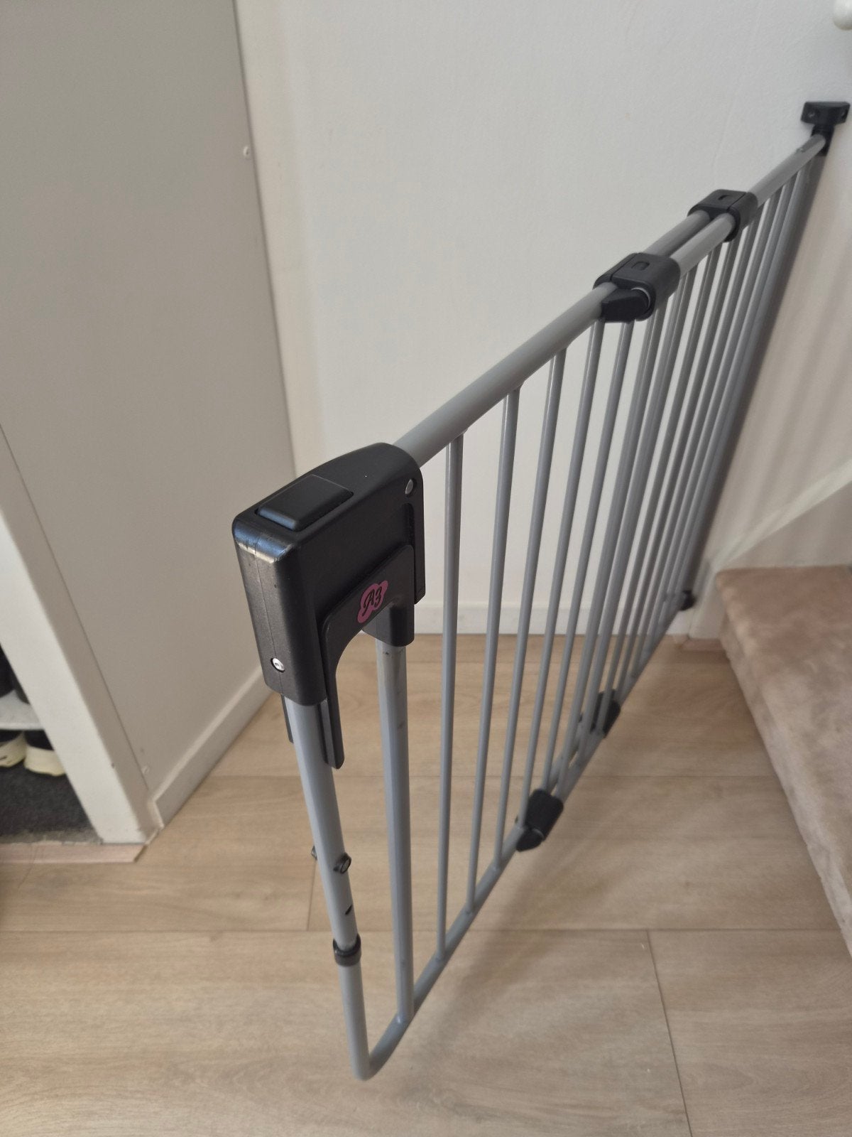 Metalen traphek, uitschuifbaar, Ophalen, Gebruikt, Metaal of IJzer, Schroefhekje