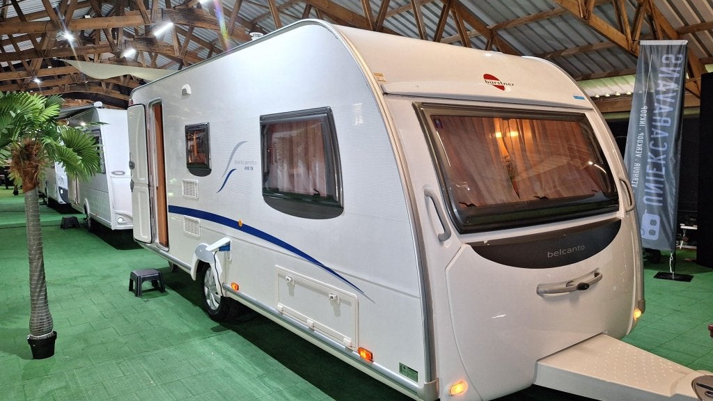 Bürstner Belcanto 490 TK Voortent/fietsendrager, Weststraße 33 77694 Kehl, Duitsland, Bürstner GmbH & Co. KG, Info@buerstner.com