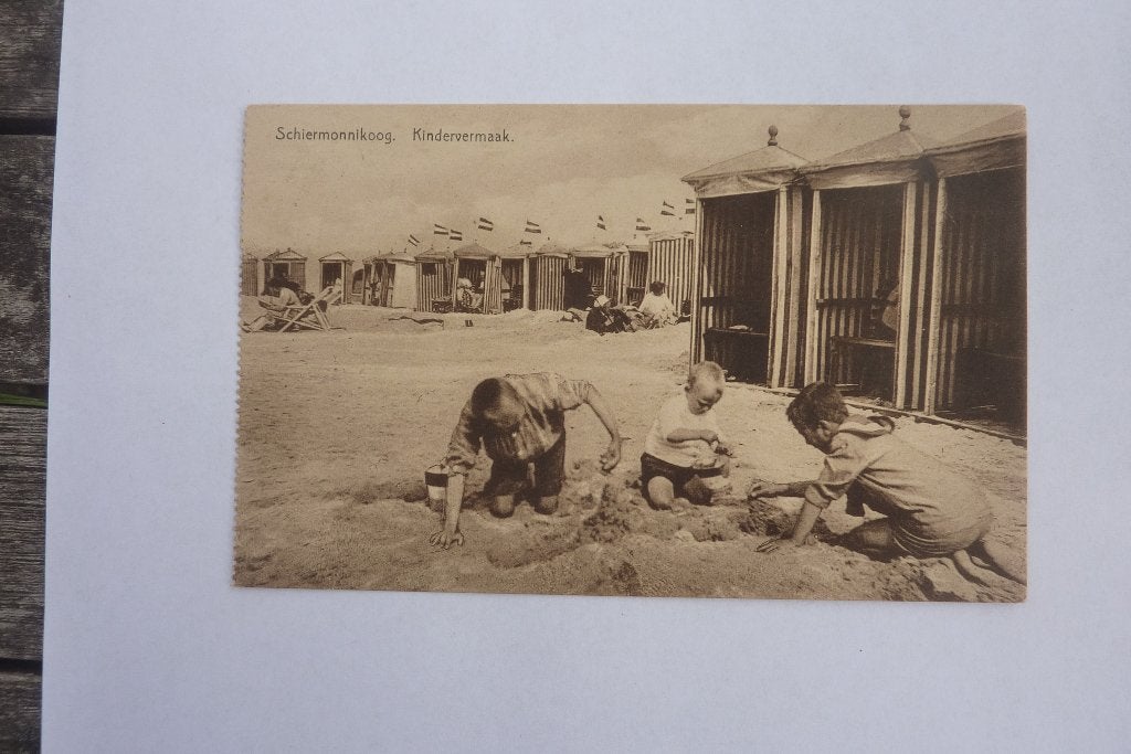 Schiermonnikoog Kindvermaak 1930, Verzamelen, Ophalen of Verzenden, 1920 tot 1940, Gelopen, Waddeneilanden