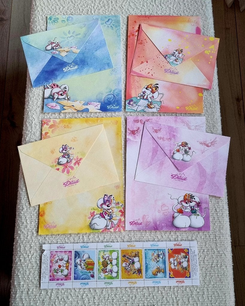 Diddl Briefpapiersets met postzegelstrook, Ophalen of Verzenden, Diddl, Zo goed als nieuw, Papier, Kaart of Schrift