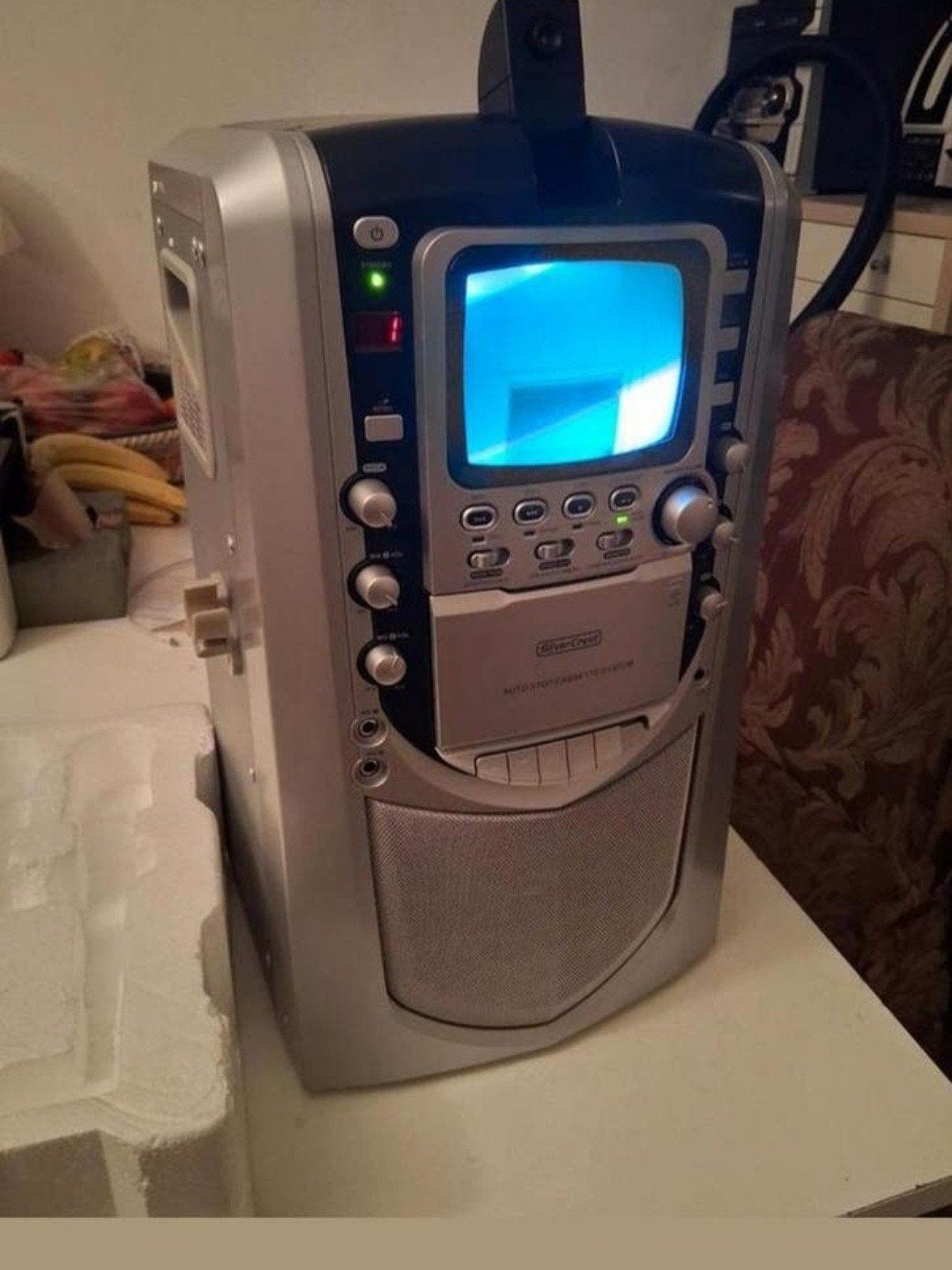 Te koop! Silvercreast Karaoke muziek box met beeld TV., Ophalen