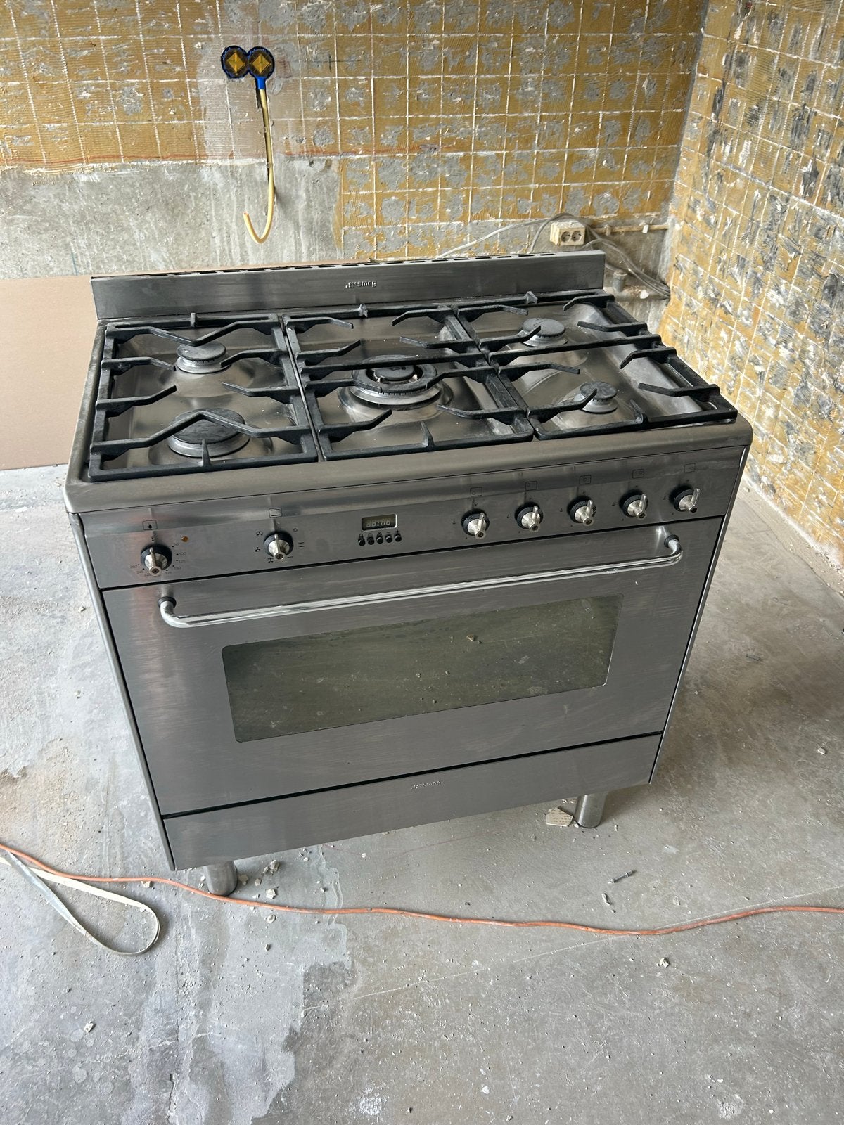 Smeg Fornuis met Gas Kookplaat en Oven, Witgoed en Apparatuur, Fornuizen, Ophalen, Gebruikt, 60 cm of meer, Grill