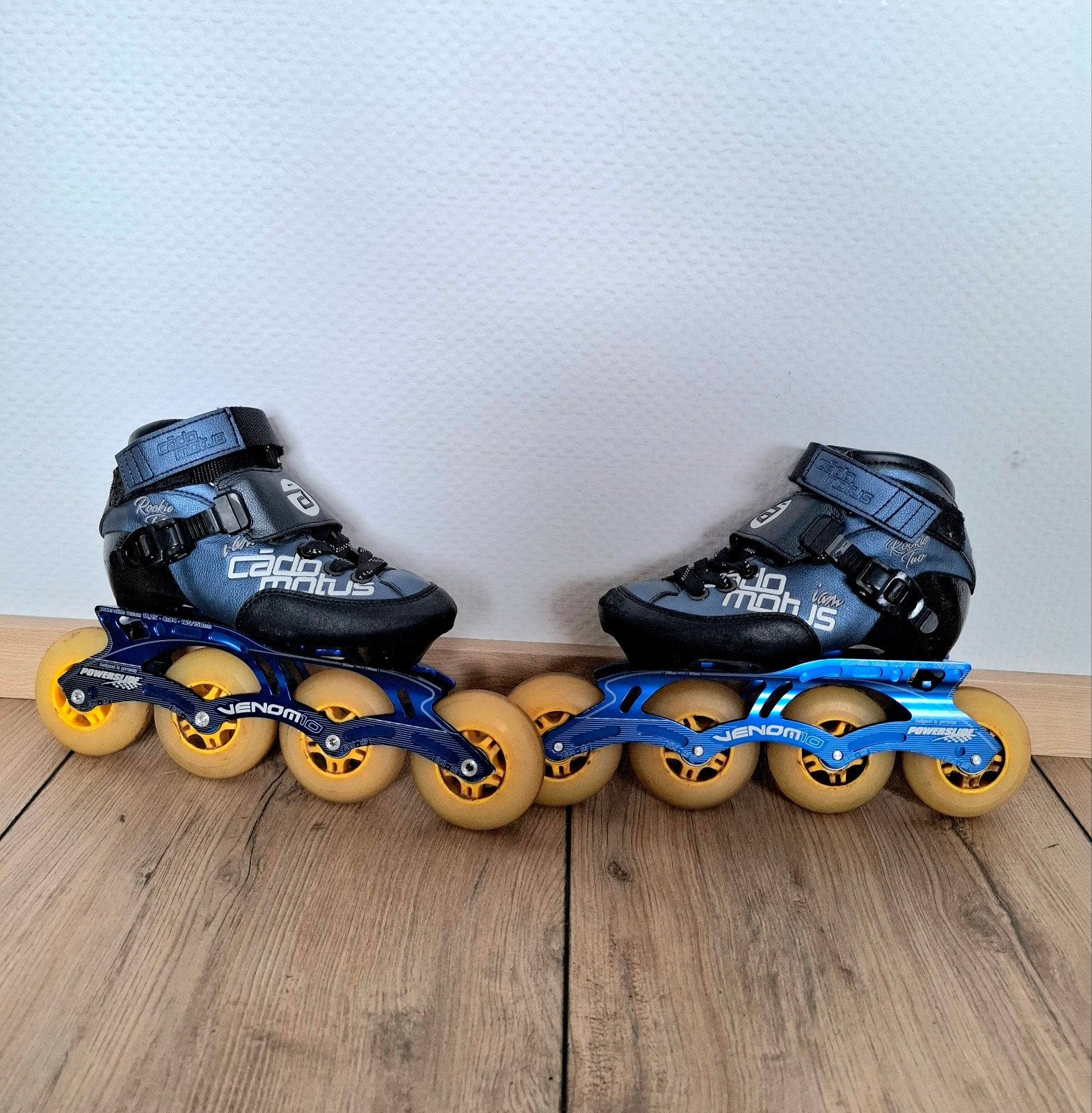 Cadomotus Rookie Two skeelers maat 35, Sport en Fitness, Ophalen of Verzenden, Inline skates 4 wielen, Powerslide