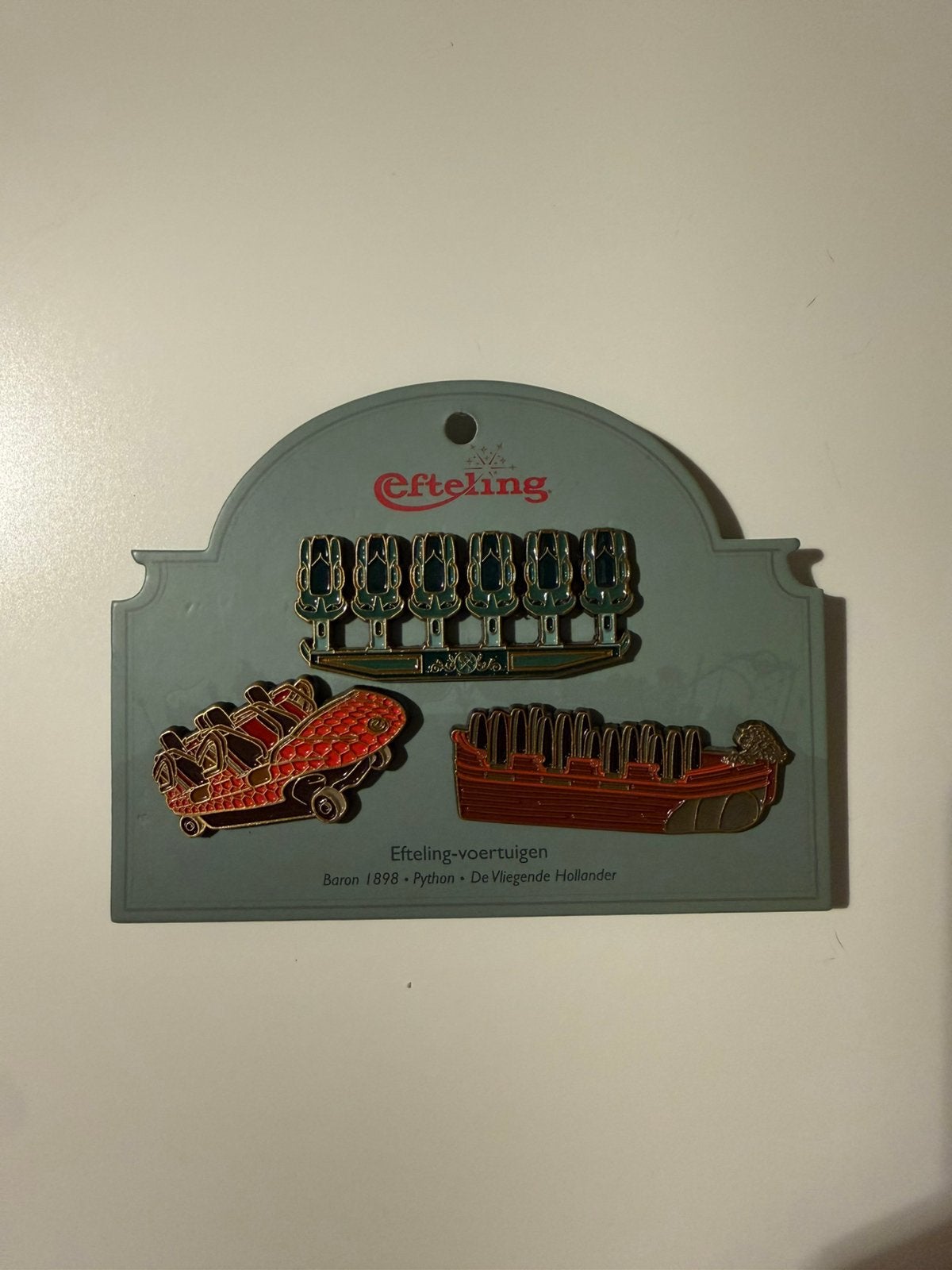 Efteling voertuigen set, Ophalen of Verzenden, Zo goed als nieuw, Button of Speldje
