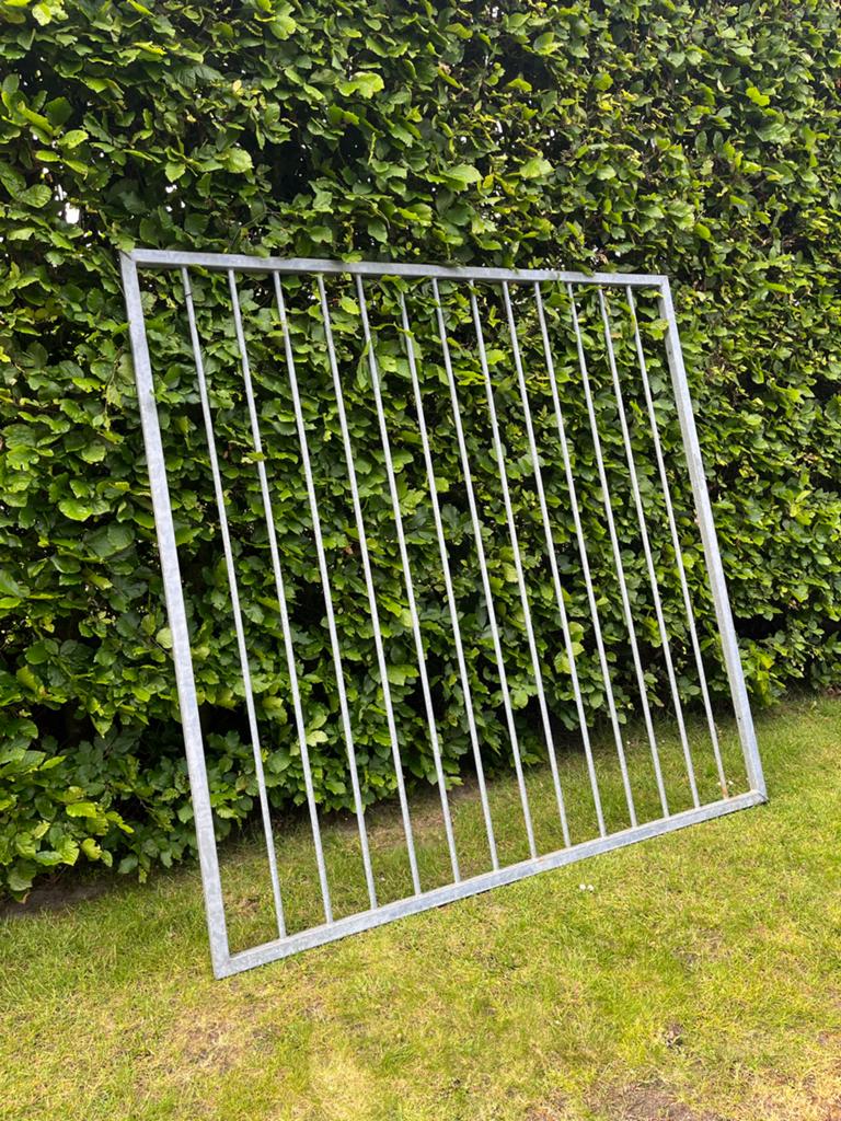 Gegalvaniseerd hekwerk / kennelpanelen – 2x2 meter, Ophalen