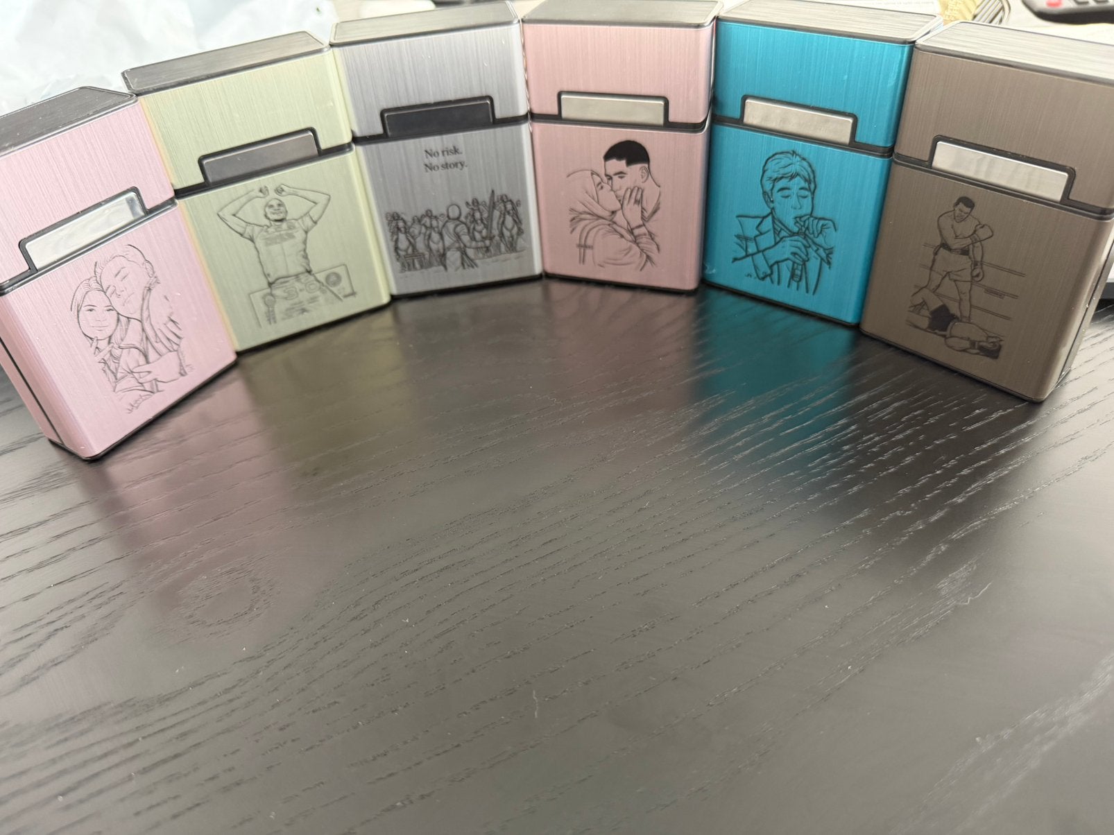 Gepersonaliseerd Sigarettendoosje met Gravure | Uniek Cadeau, Ophalen of Verzenden, Zo goed als nieuw