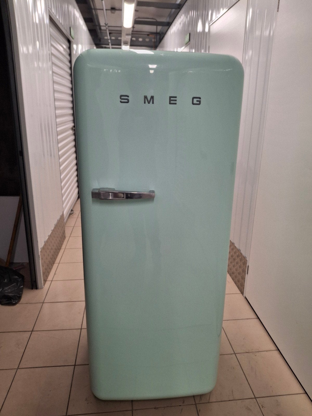 Smeg Mint Groen FAB 28 netjes onderhouden, Witgoed en Apparatuur, Koelkasten en IJskasten, Gebruikt, 200 liter of meer, Met vriesvak
