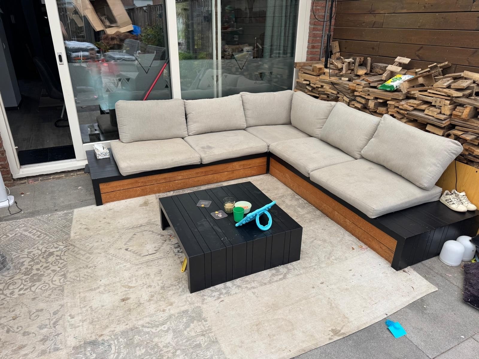 Central Park Cassis 5-persoons hoekbank met zwart frame, Ophalen, Gebruikt, Loungeset, Bank