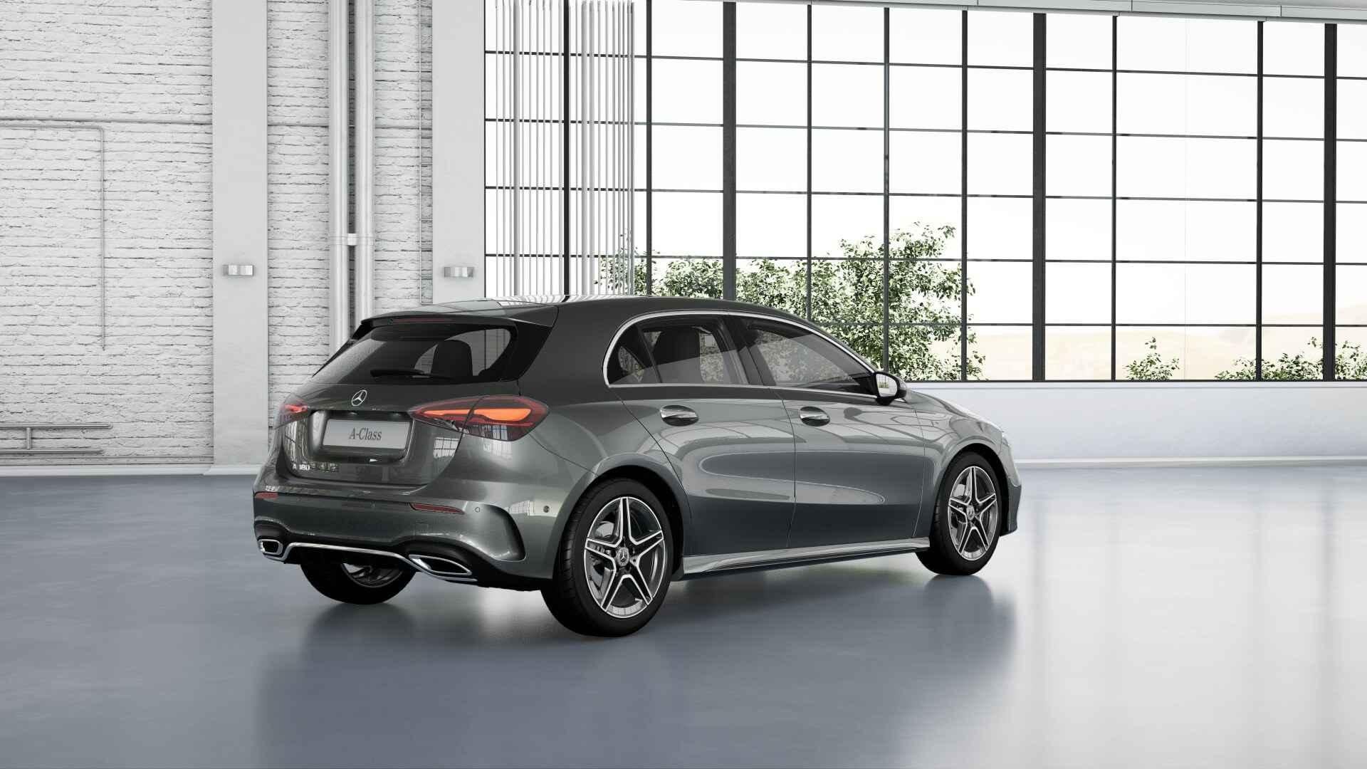 Mercedes-Benz A-Klasse 180 Business Solution AMG | Panoramas, Auto's, Dealer onderhouden, 136 pk, 4 cilinders, Verwarmde buitenspiegels