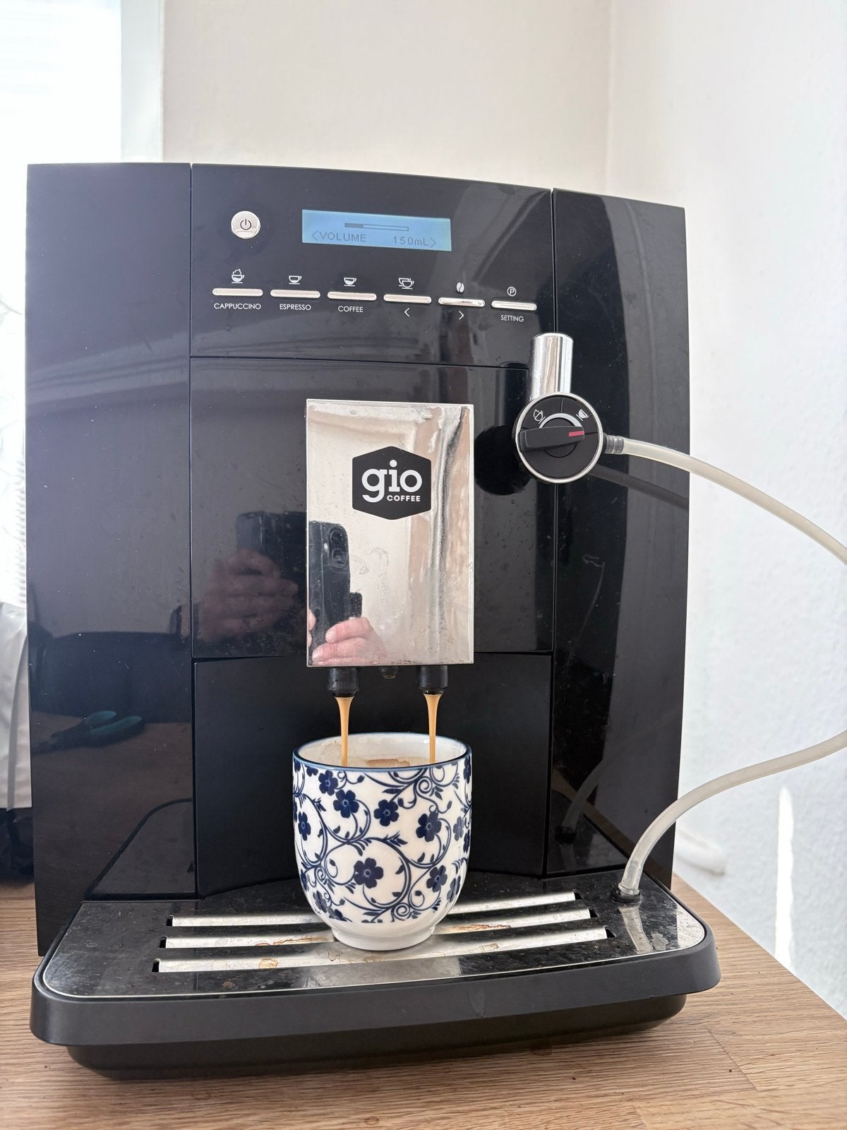 Gio Coffee Baristi 25 Koffiemachine, Afneembaar waterreservoir, Gebruikt, 10 kopjes of meer, Koffiemachine