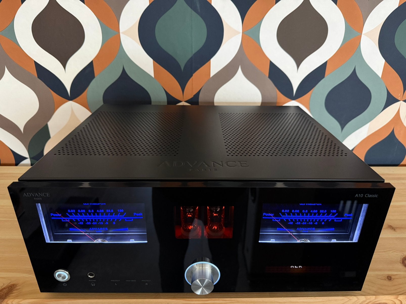 Advance Paris A10 Classic, nieuwstaat, met garantie, Audio, Tv en Foto, Contact@vintageaudiobreda.nl, Zo goed als nieuw, Advance Paris